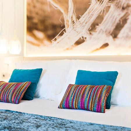 Insotel Tarida Beach Resort & Spa カラ・タリダ エクステリア 写真