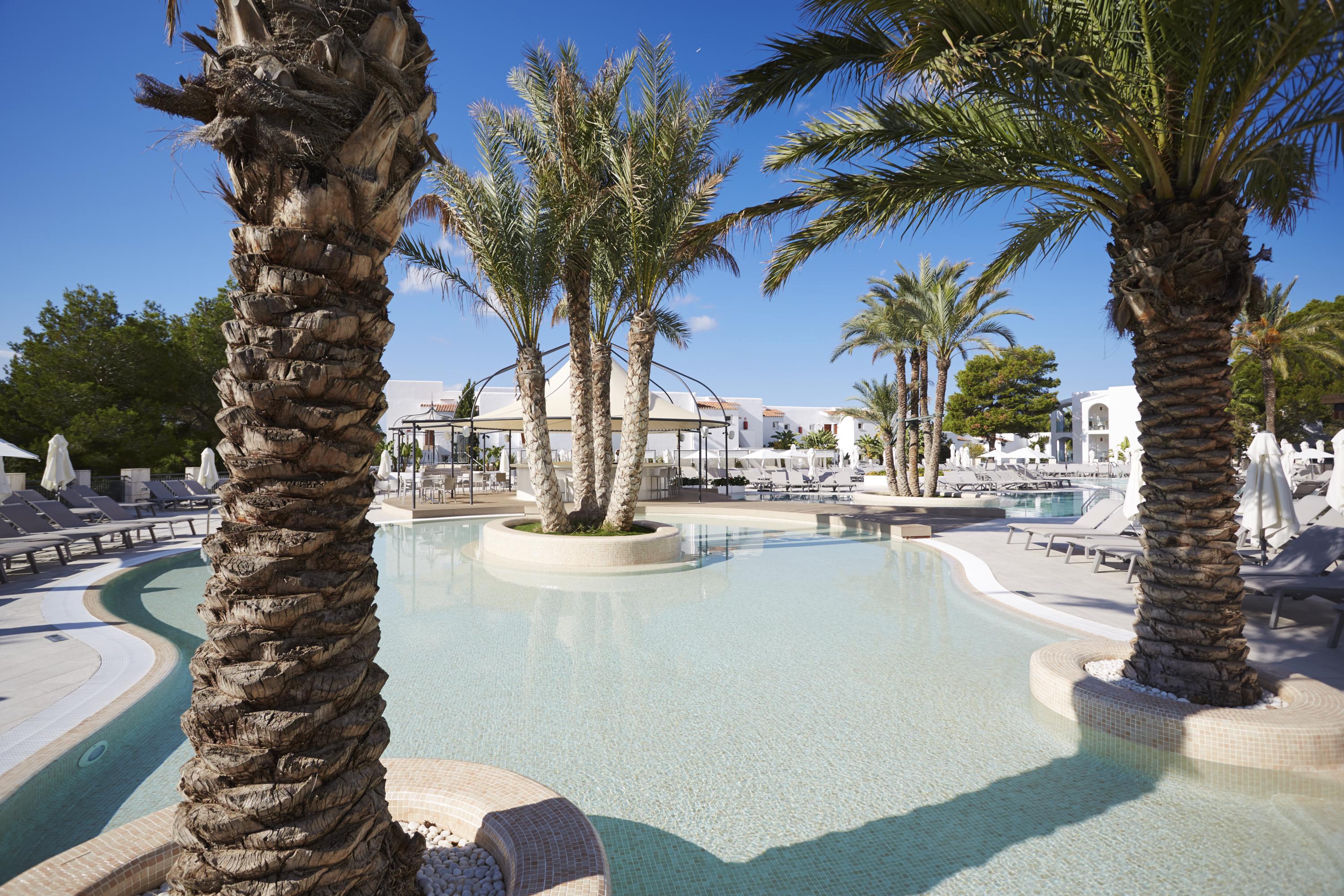 Insotel Tarida Beach Resort & Spa カラ・タリダ エクステリア 写真