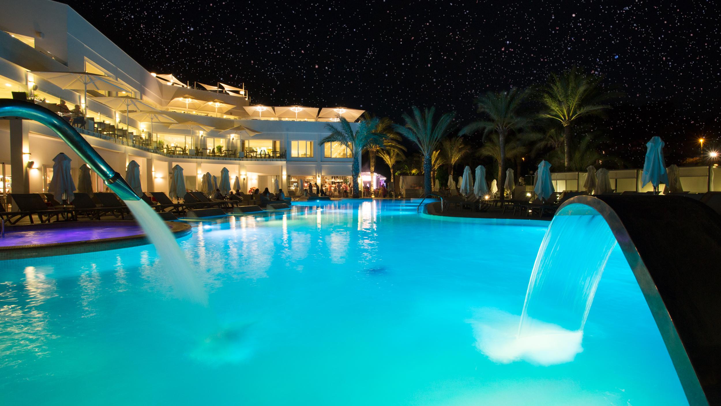Insotel Tarida Beach Resort & Spa カラ・タリダ エクステリア 写真