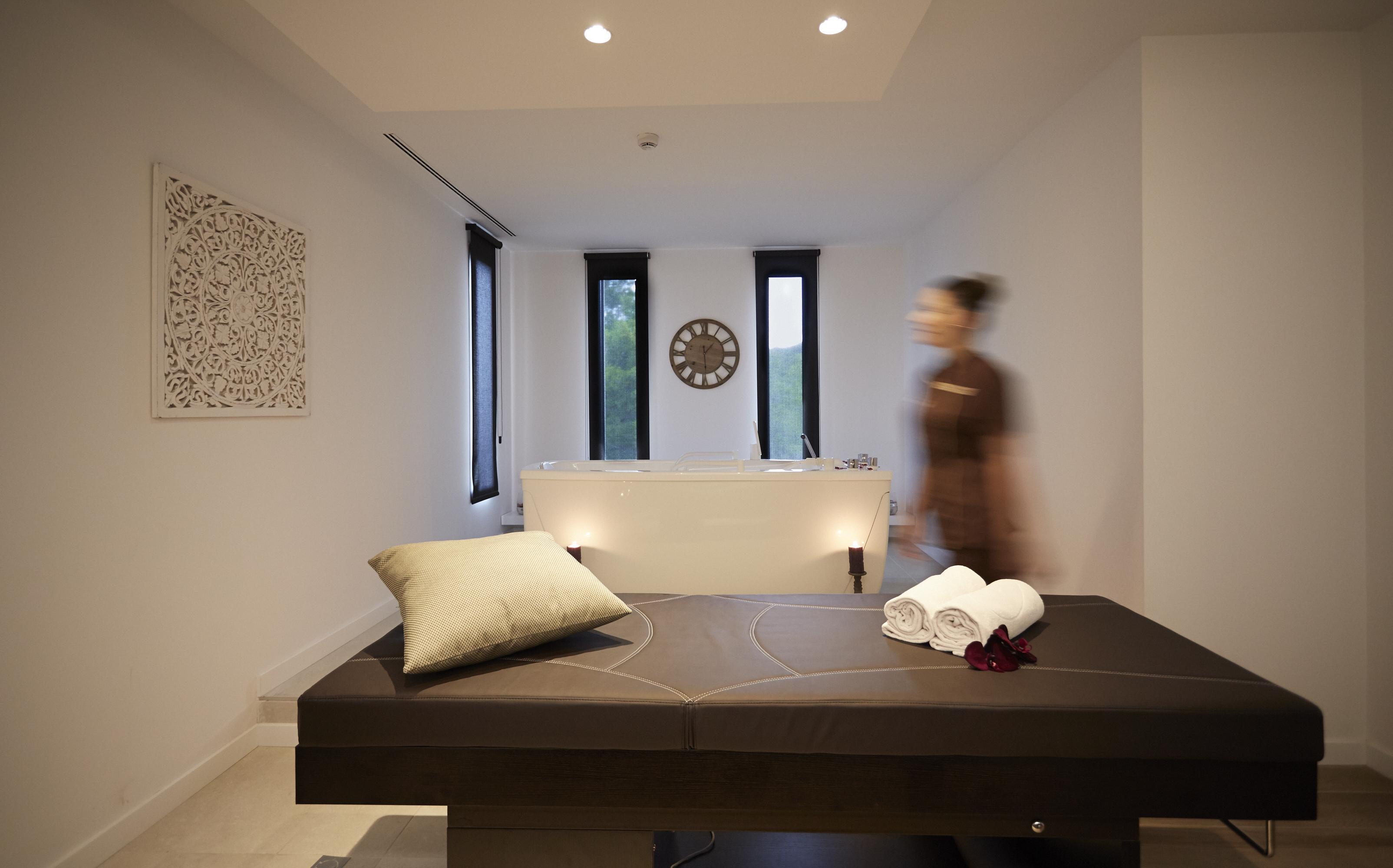 Insotel Tarida Beach Resort & Spa カラ・タリダ エクステリア 写真