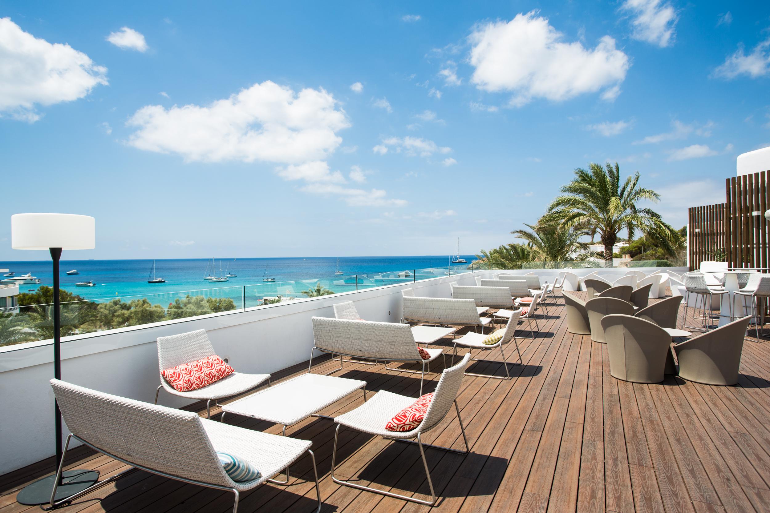 Insotel Tarida Beach Resort & Spa カラ・タリダ エクステリア 写真